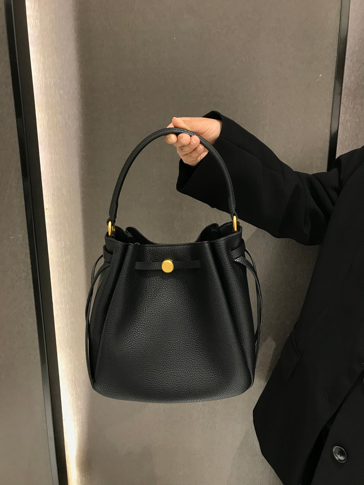 The Luna Bag, Structured Vegan Leather Bucket Bag Top Handle Crossbody by Miravio