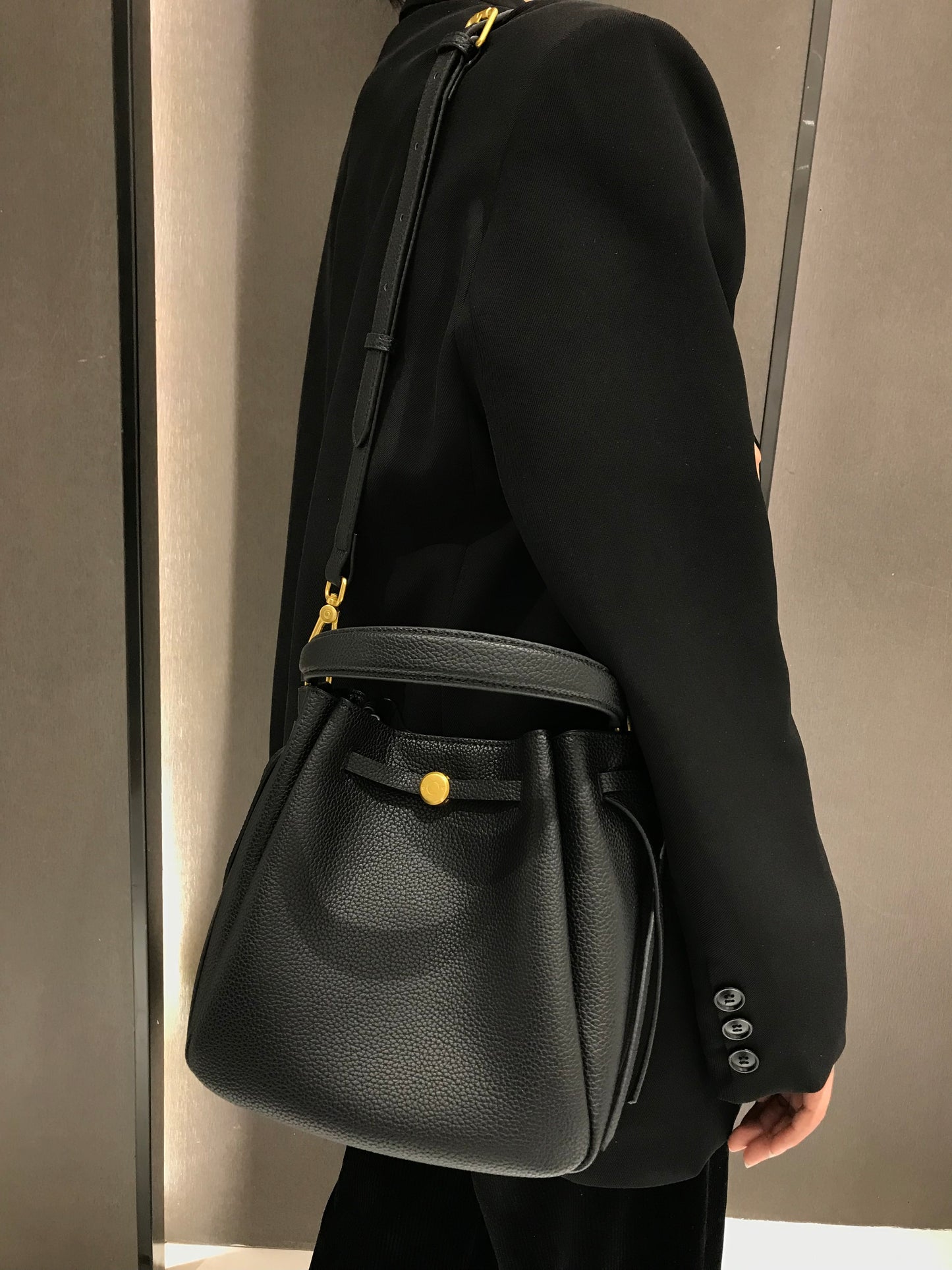 The Luna Bag, Structured Vegan Leather Bucket Bag Top Handle Crossbody by Miravio
