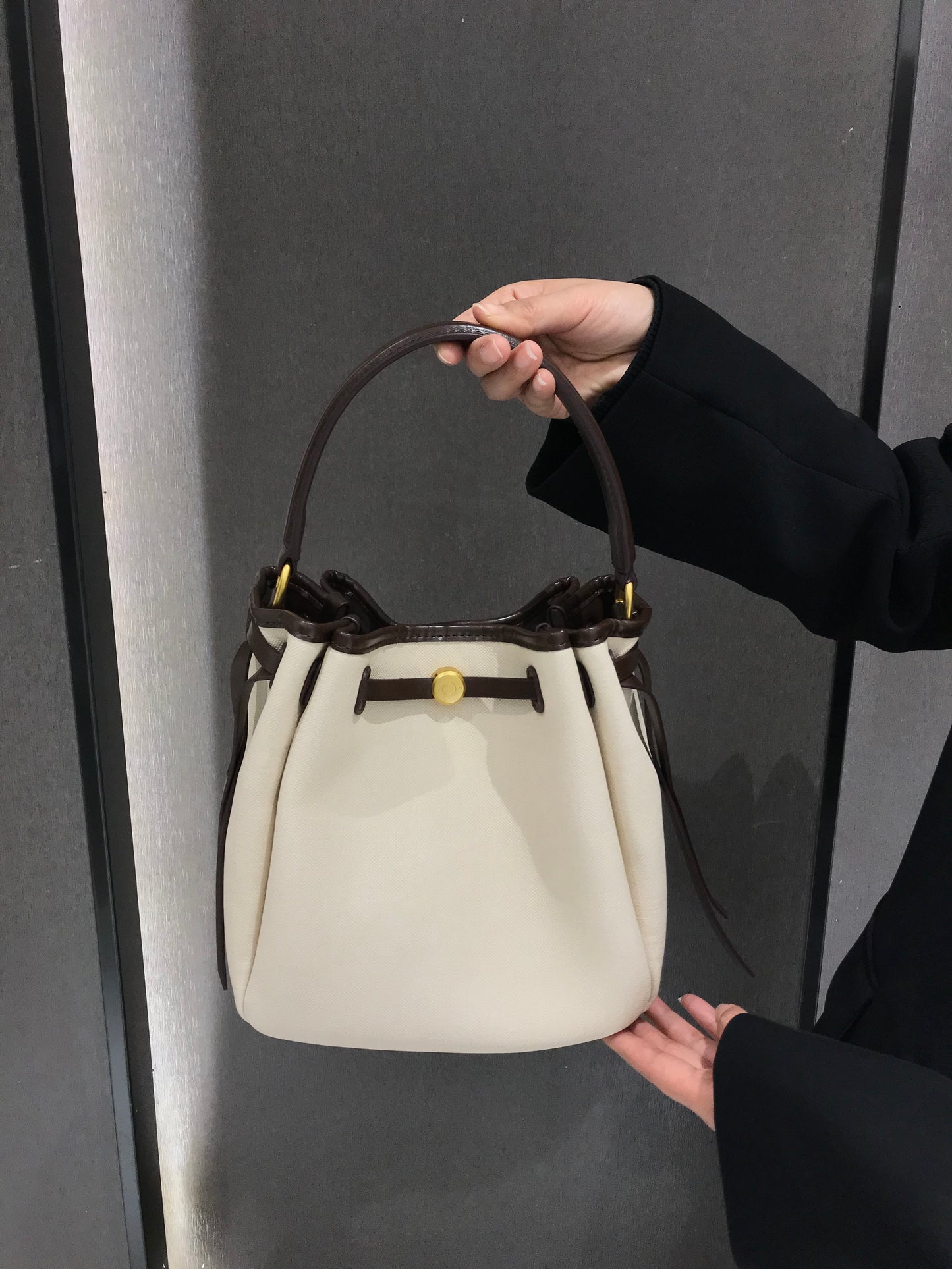 The Luna Bag, Structured Vegan Leather Bucket Bag Top Handle Crossbody by Miravio